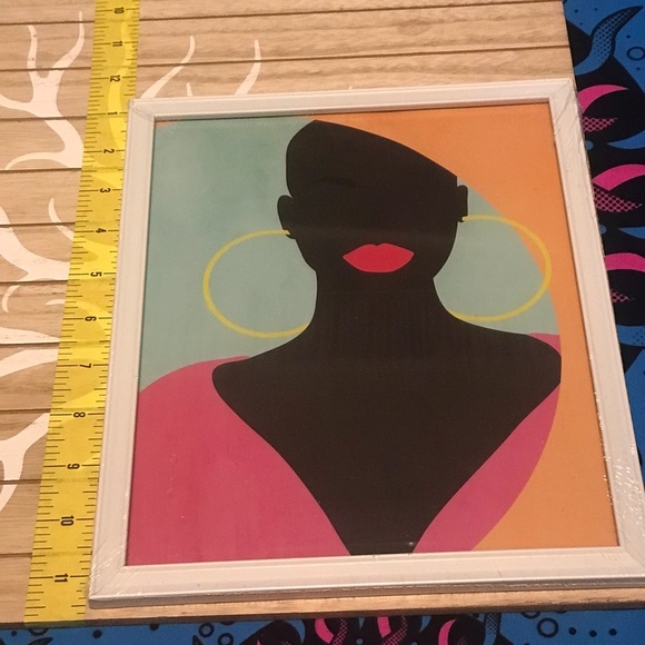 Bald Bold Black Beauty Lips Hoop Earring Wall Art - Picture 5 of 11